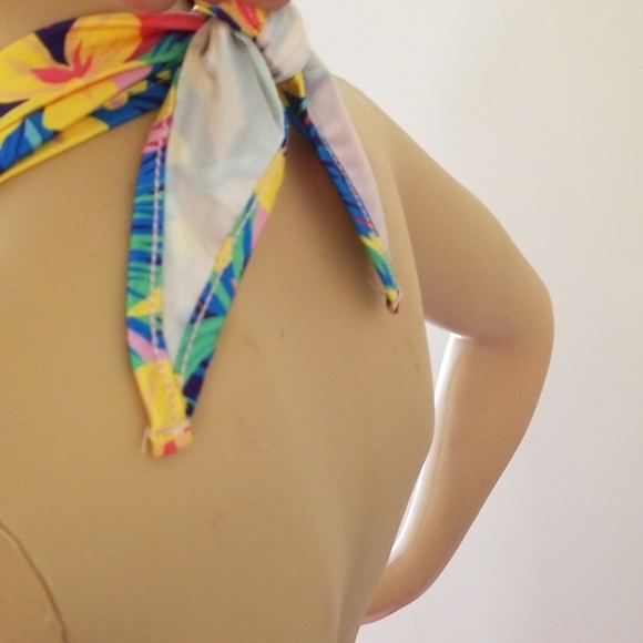 Summer Party Dress - Picture 7 of 8